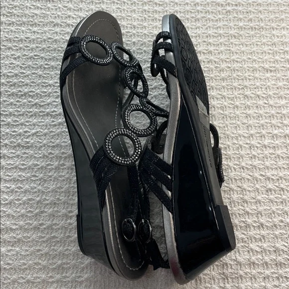 Bandolino glitter circles dressy sandal, with black patent wedge heel, classic - Picture 11 of 16